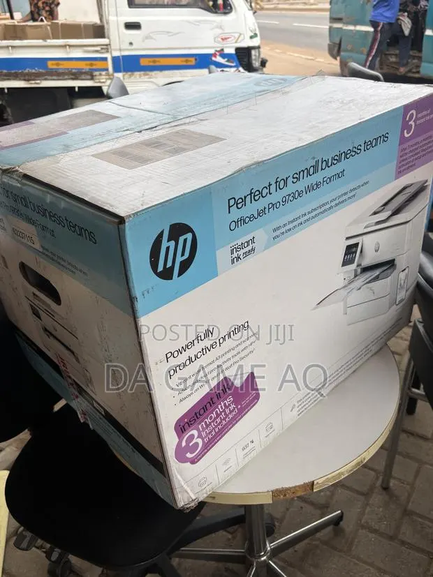 HP Officejet Pro 9730e Wide Format · Photo 1