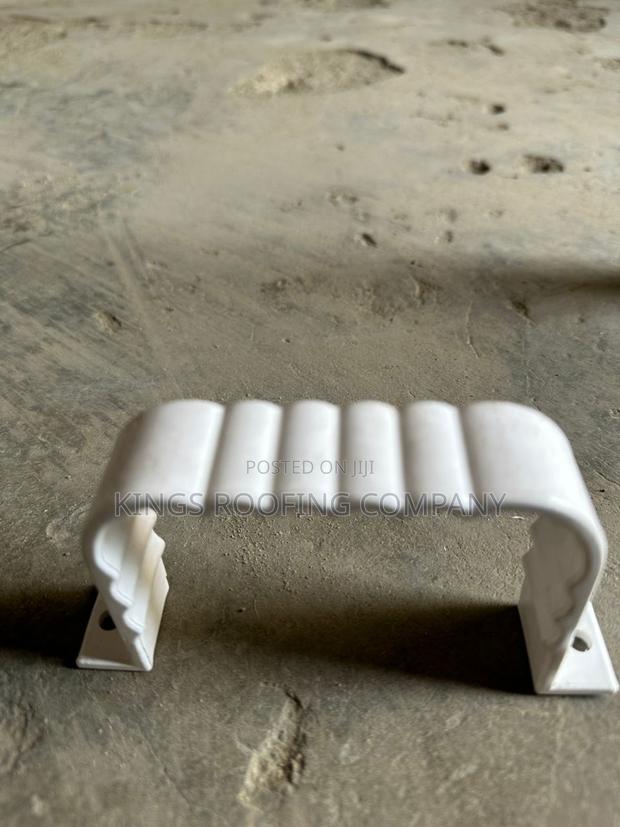 Pipe Clip, Rain Gutter Accessories · Photo 2