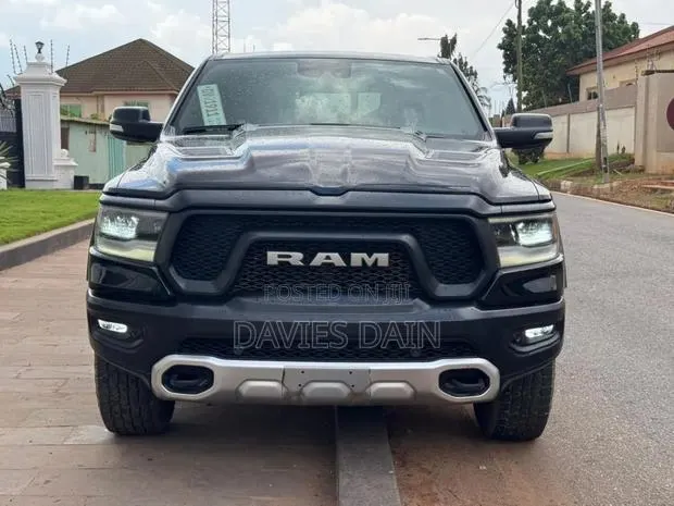 Dodge RAM 1500 3.0 Diesel AWD 2022 Black · Photo 1