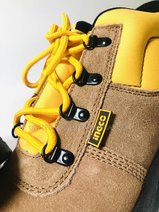 Safety Boots · Photo 6