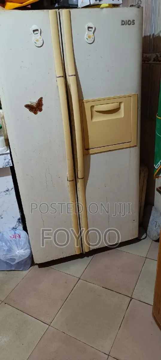 Lg Double Door Fridge · Photo 1