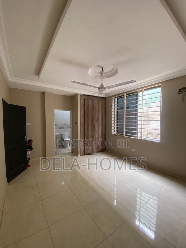 Ex-Two Bedroom for Rent at Ashiyie. · Photo 5