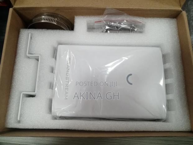 Grandstream Outdoor Long-Range Wi-Fi Access Point GWN7630LR · Photo 1