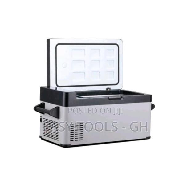 Mini Refrigerator _ 30L · Photo 3