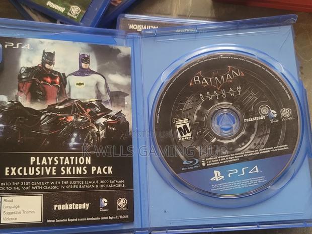 Batman Arkham Knights Ps4 Cd · Photo 3