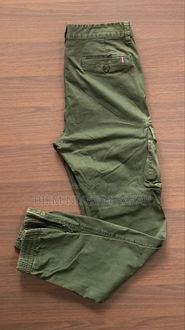 High Quality Cargo Available in Stock · Photo 5