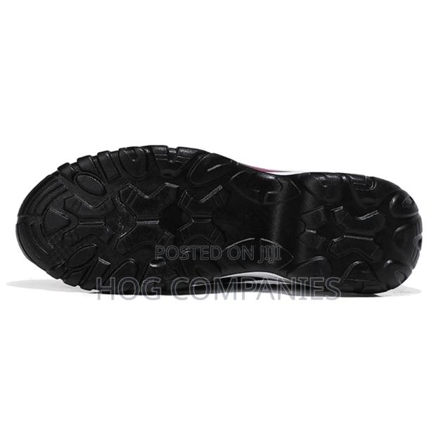 Casual Breathable Sneakers Sports Gym Smart Shoes- Fast Delivery · Photo 5