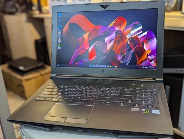 Laptop 16GB Intel Core I7 SSD 512GB · Photo 2