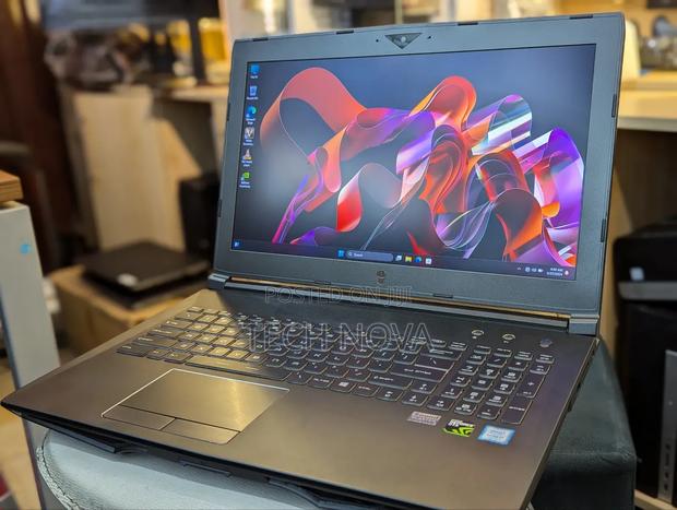 Laptop 16GB Intel Core I7 SSD 512GB · Photo 4