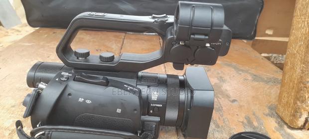 Sony PXW-X70 Sdi Hdmi Camcorder for Rent · Photo 4