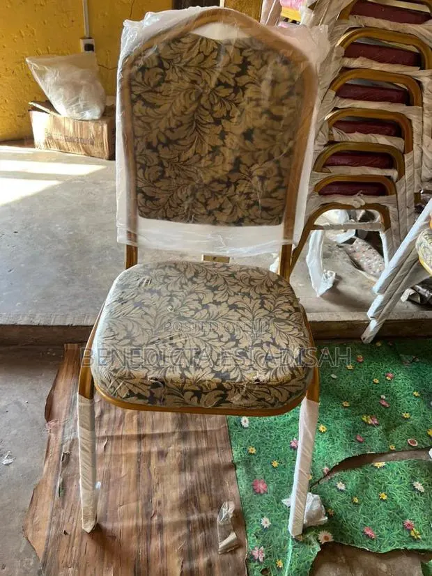 High Quality Made in Ghana Auditorium Chairs · Photo 3