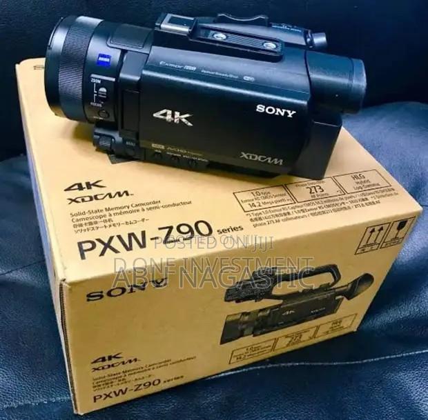 Sony PXW Z90 · Photo 2
