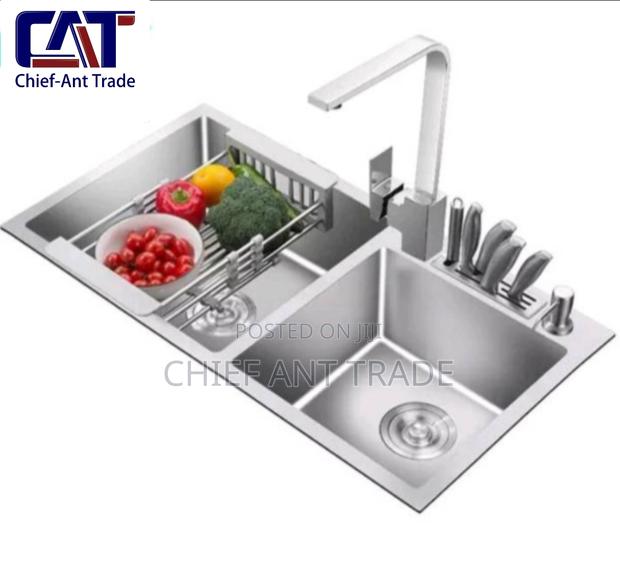 Double Silver Sink + Accessories. 7843 · Photo 1