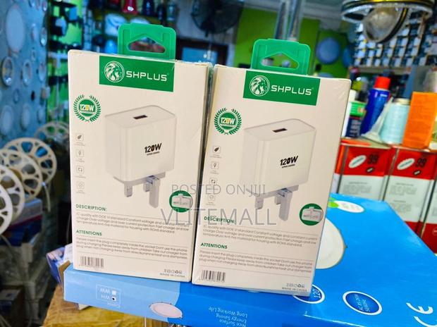 Shplus Massive 120W (A4001)Double Fast Charger · Photo 2