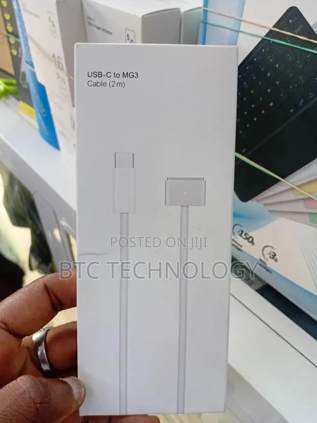 USB C to Mg3 Cable 2m · Photo 1