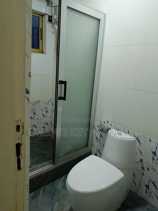 Furnished 2bdrm Apartment in Unique Key Agency, Dzorwulu for rent · Photo 8