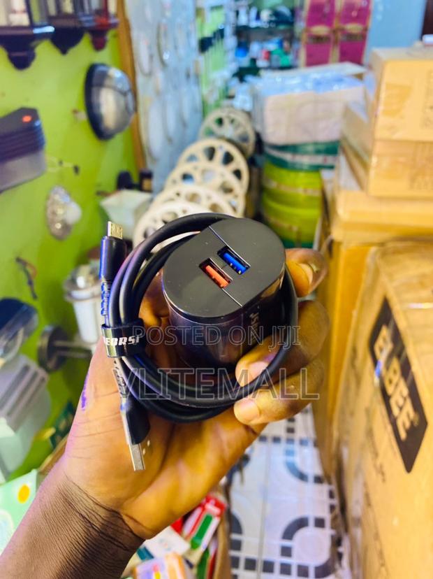 Recrsi Fast 2 USB Port Charger(Ch-307f) · Photo 2