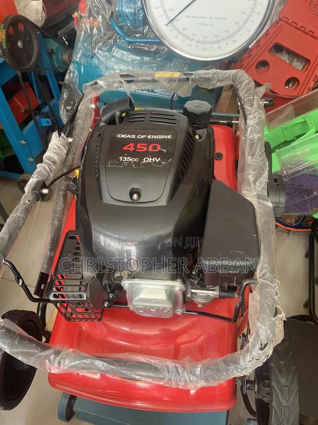 135cc 4 Stroke Lawn Mower · Photo 2