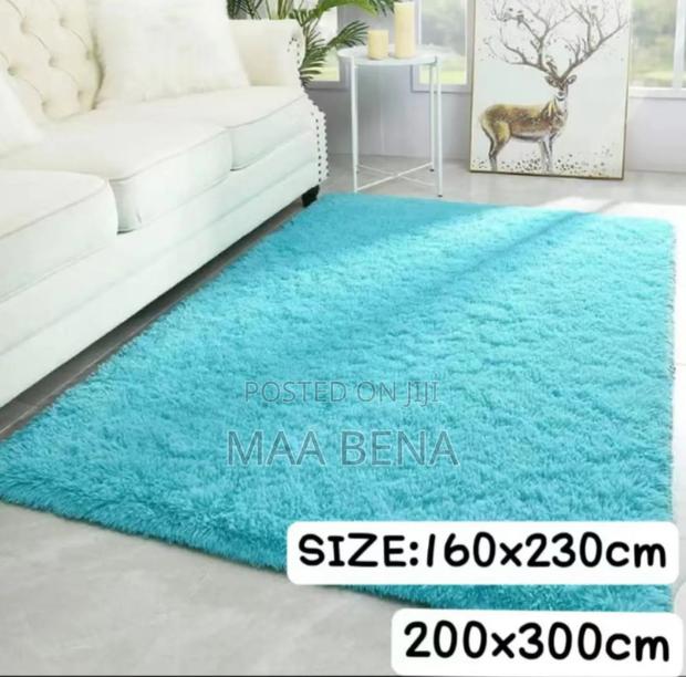 Center Carpet (Large) 260/230 · Photo 1