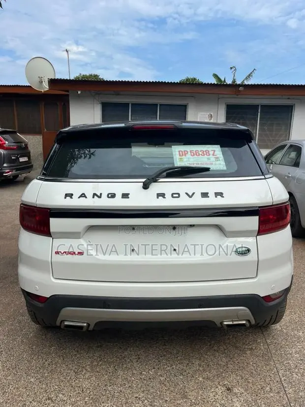 Rover Land 2016 White · Photo 1