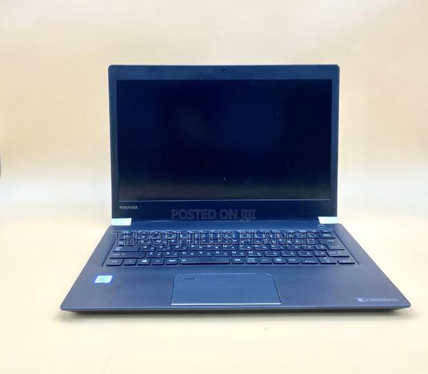 New Laptop Toshiba Dynabook R634/M 8GB Intel Core I5 SSD 256GB · Photo 1