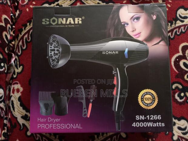 Best Quality High Heat 5 in 1 Salon Blow Hair Dryer · Photo 1
