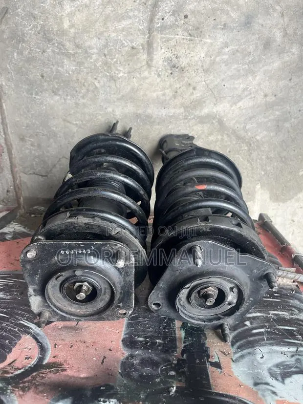Kia Spectra Front Shocks 2000-2004 · Photo 1