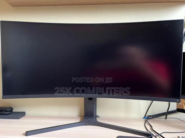Xiaomi Mi Curved Gaming Monitor
34 Inch 144hz · Photo 2