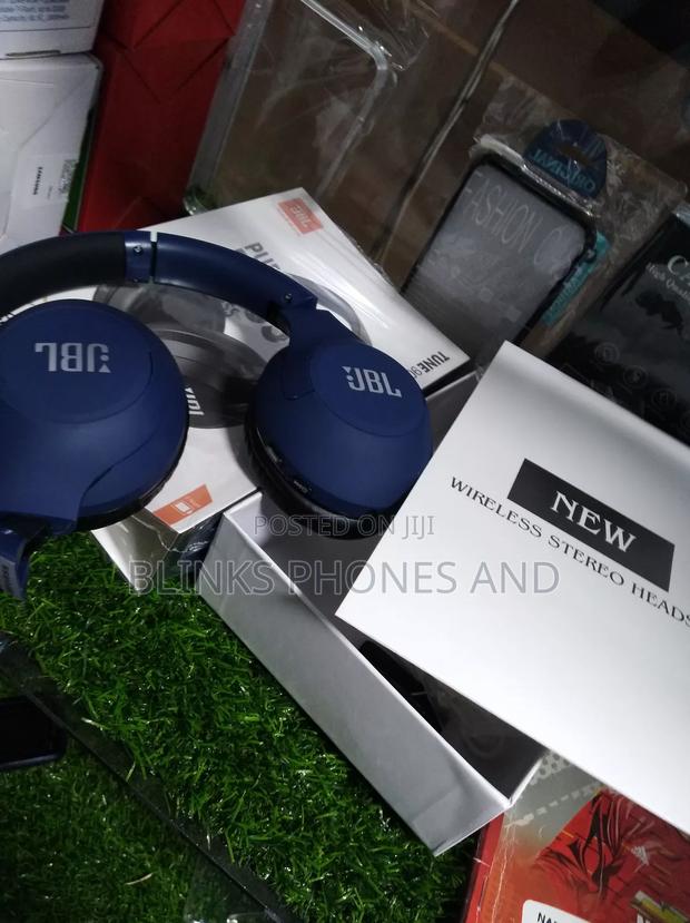JBL Headset · Photo 2
