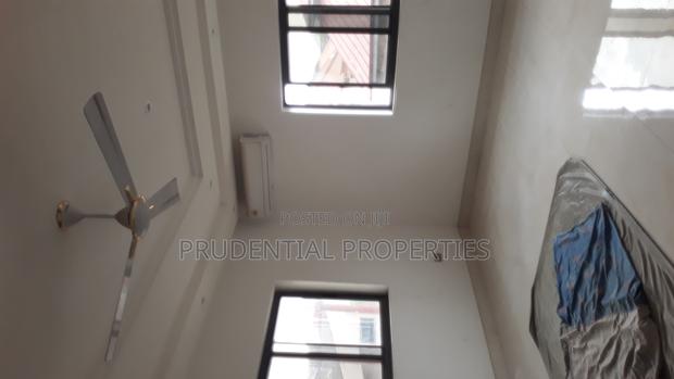 5bdrm House in West Legon for sale · Photo 2