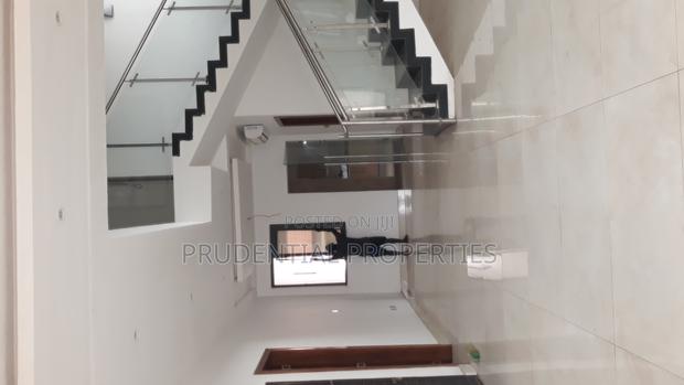 5bdrm House in West Legon for sale · Photo 7