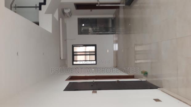 5bdrm House in West Legon for sale · Photo 8