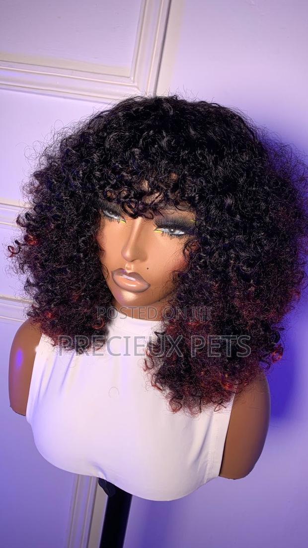 Fringe Wig 354 · Photo 1