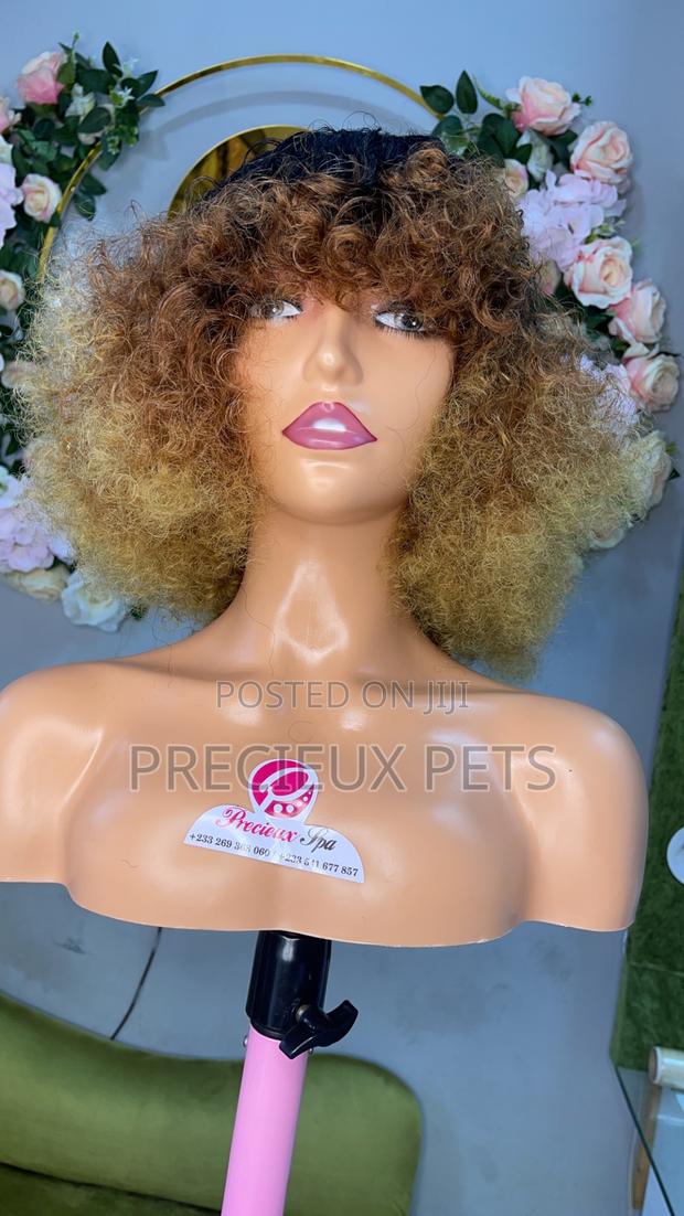 Fringe Wig 354 · Photo 2