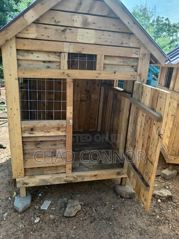 Spacious Dog Cages/ Kennel for Sale · Photo 2