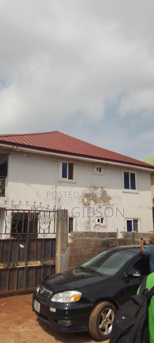 8bdrm Block of Flats in Amanhia, Accra Metropolitan for sale · Photo 4