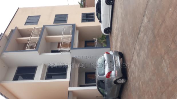 Furnished 1bdrm Apartment in Tesano for rent · Photo 8
