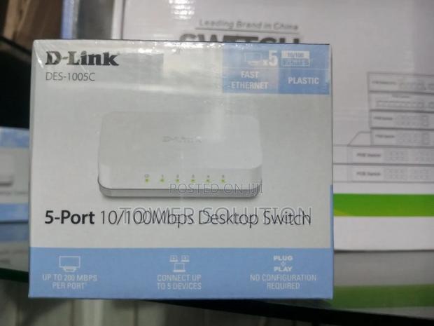 D-Link Switch 5port · Photo 1