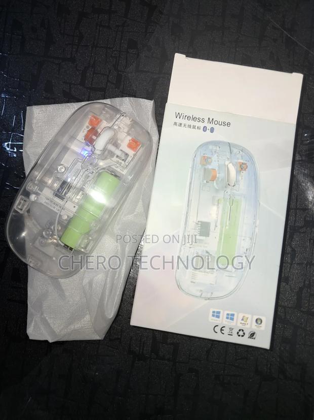 Transparent Chargeable Mouse · Photo 1