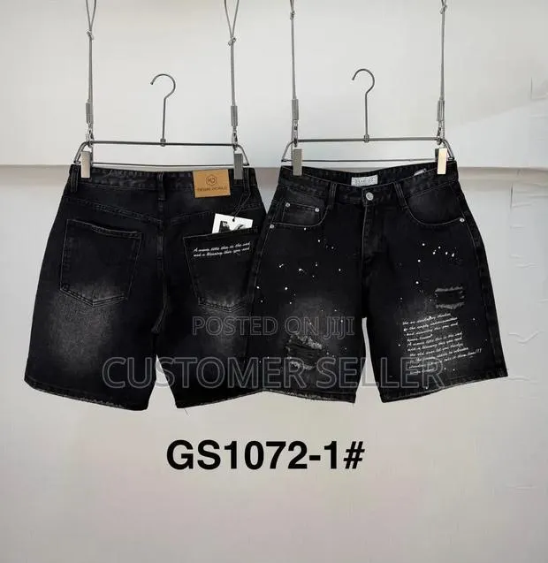 Quality Jeans Short · Photo 1