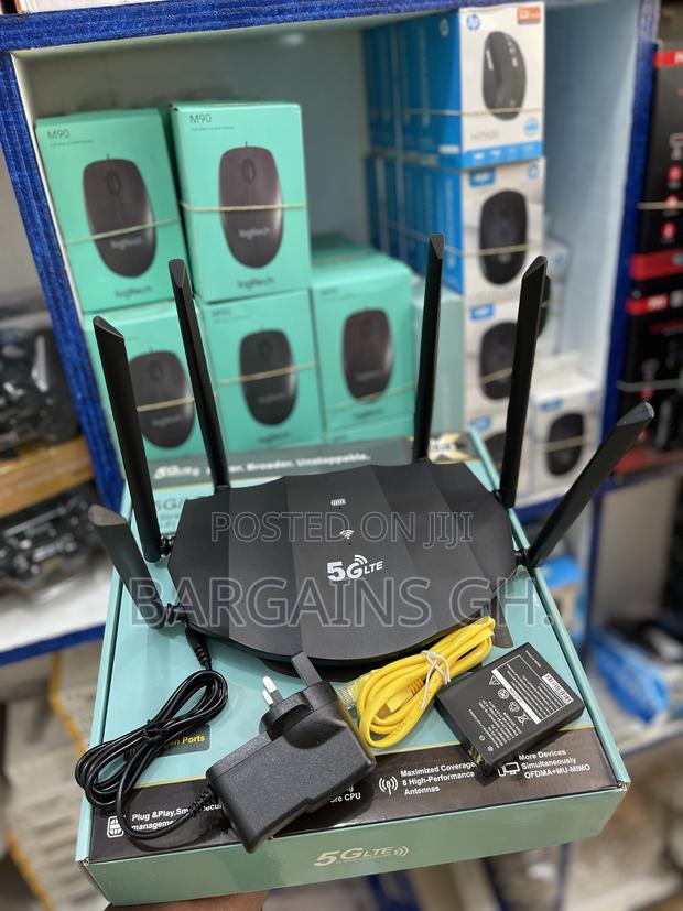 Wifi 6 5g Universal Router With Rechargeable Standby Battery · Photo 4