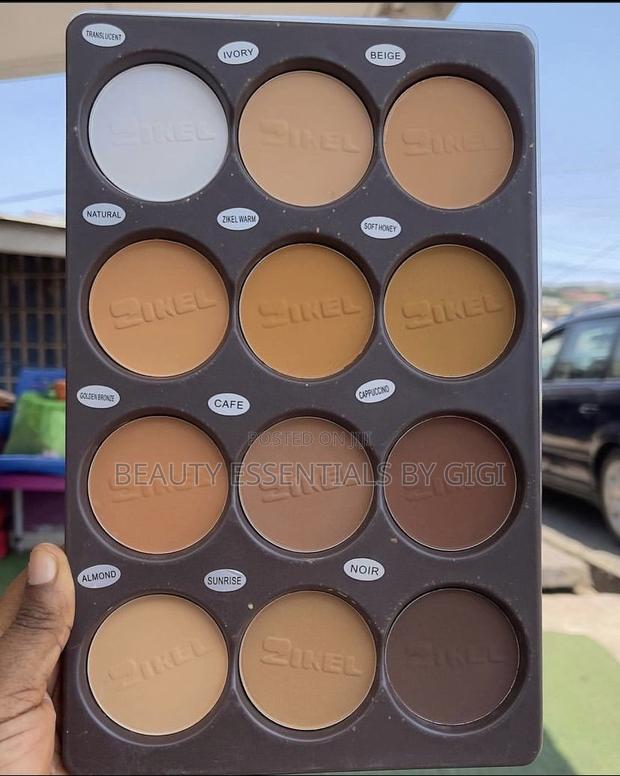Makeup Powder Palette · Photo 2