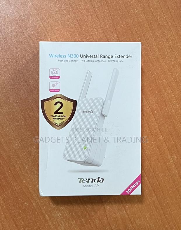 Tenda Network Wireless N300 300mbps Universal Range Extender · Photo 1