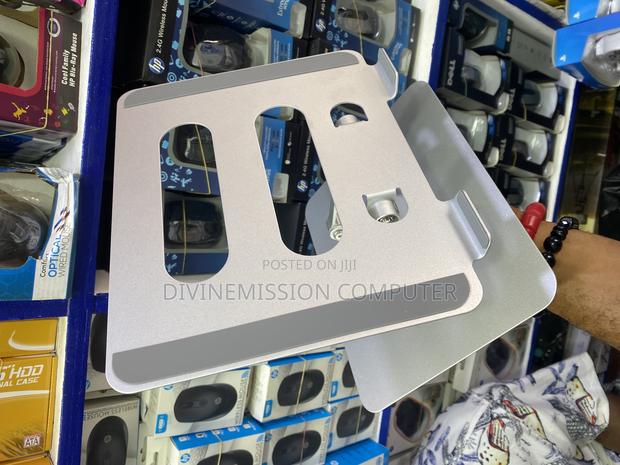 Aluminum Laptop Stand V3.1, It Can Turn 360 Rotation. · Photo 1