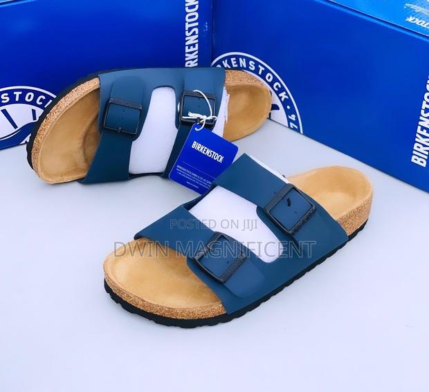 Birkenstock Arizona Soft Footbed Adult Fashion Sandals · Photo 4
