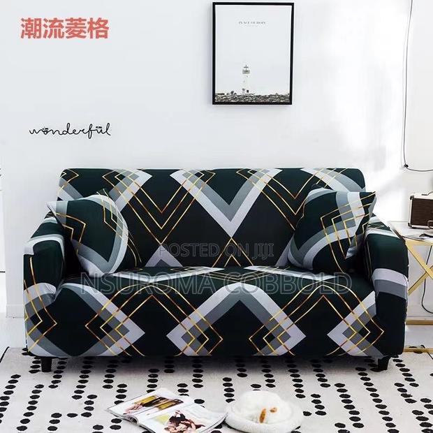 Chair Covers Insight · Photo 1