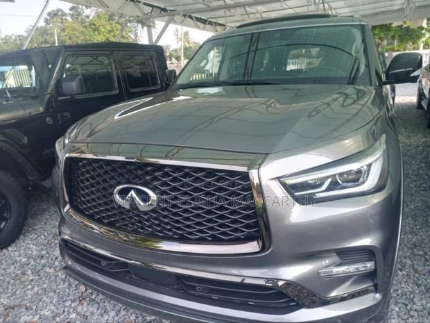Infiniti QX80 Luxe 2021 Gray · Photo 8