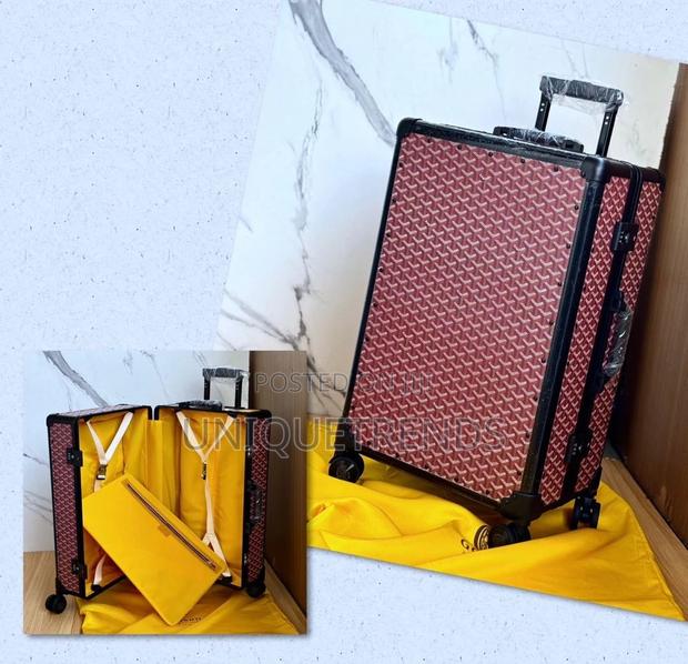 Designer Suit Cases · Photo 5