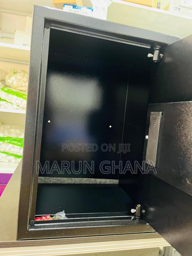 50E Safe Locker Big Size for Documents/Jwellery Digital+Key · Photo 7