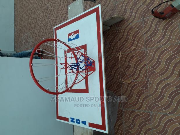 Original Set of Basketball Hoop and a Board · Photo 1